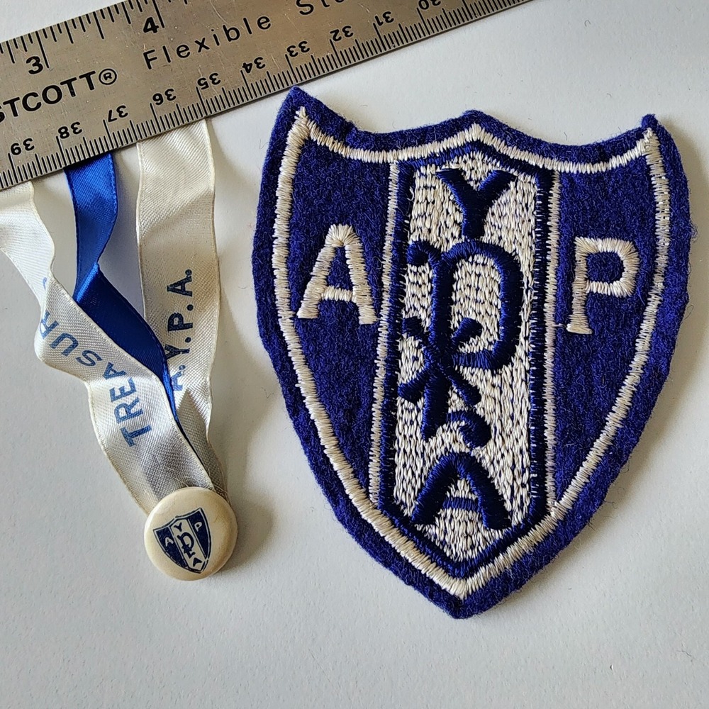Vintage Patch 1960s Anglican Young Peoples Association Crest Embroidery Blue CDN
